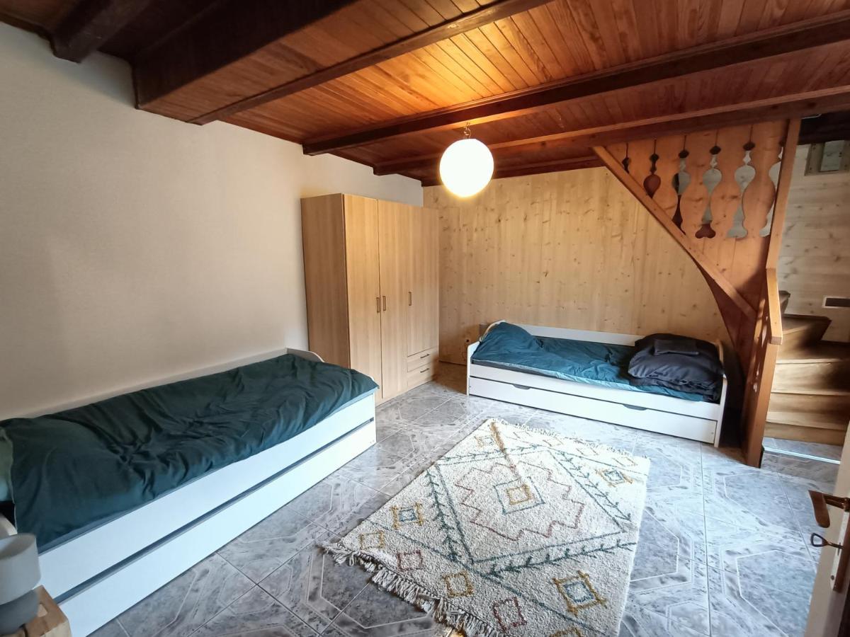 Appartement Cozy 100M2 Dans Chalet Savoyard Маглан Экстерьер фото
